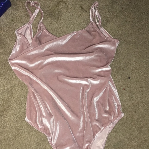 Forever 21 Tops - Velvet tank top